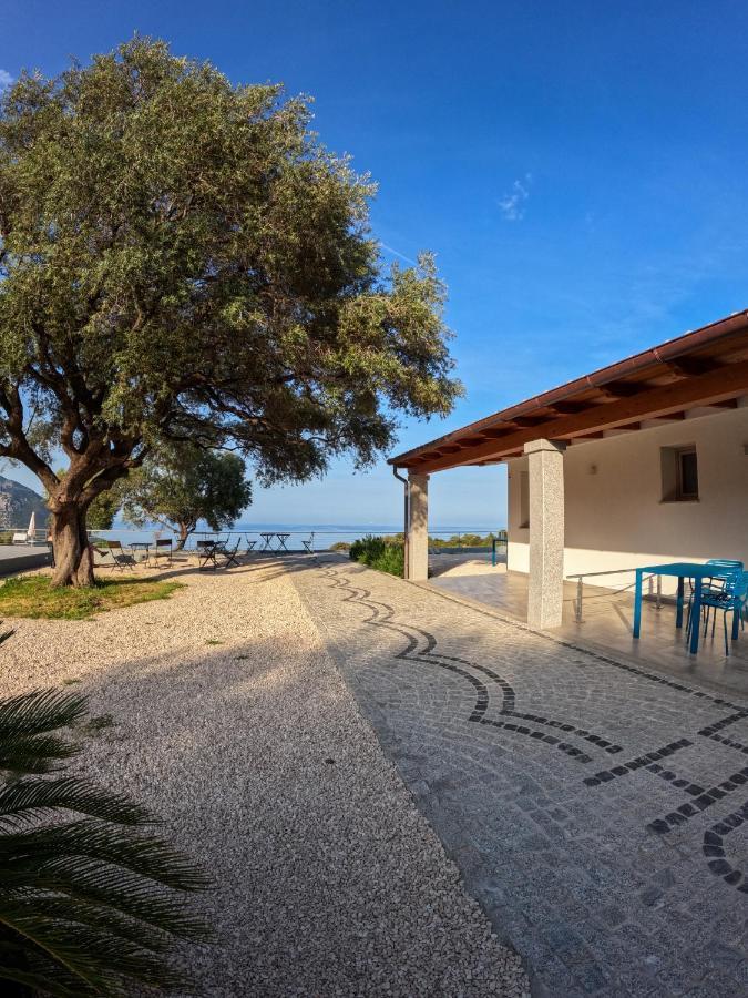 Hotel Pranos Turismo Rurale Cala Gonone Exterior foto